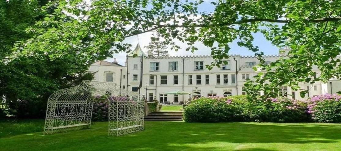 Botleigh Grange & Hotel