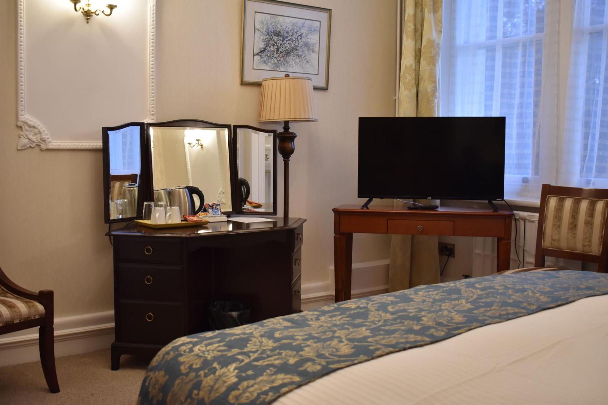 Botleigh Grange & Hotel