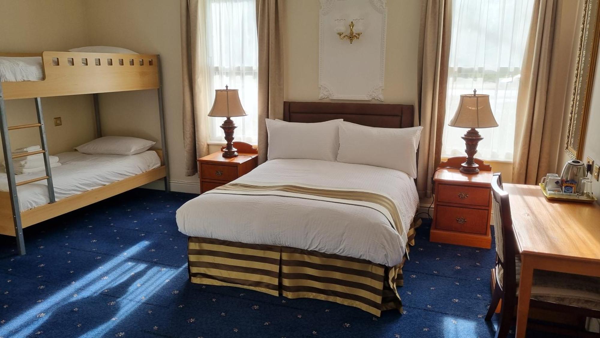 Botleigh Grange & Hotel